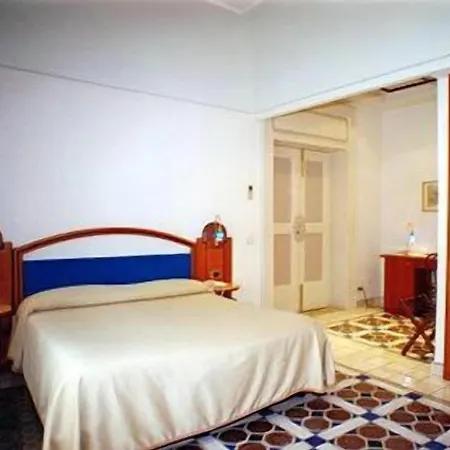 Lidomare 3*