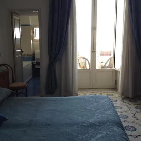 Szálloda Lidomare 3*